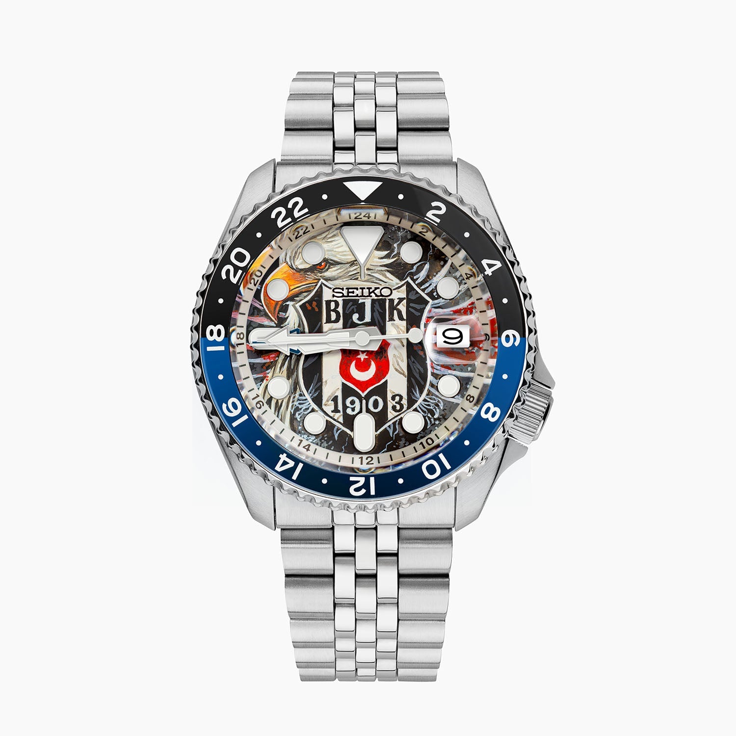 Seiko 5 Sports GMT Kara Kartallar Concept – Hand-painted custom Seiko 5 Sports GMT featuring Turkish football heritage in black and white, a bespoke timepiece by IFL Watches