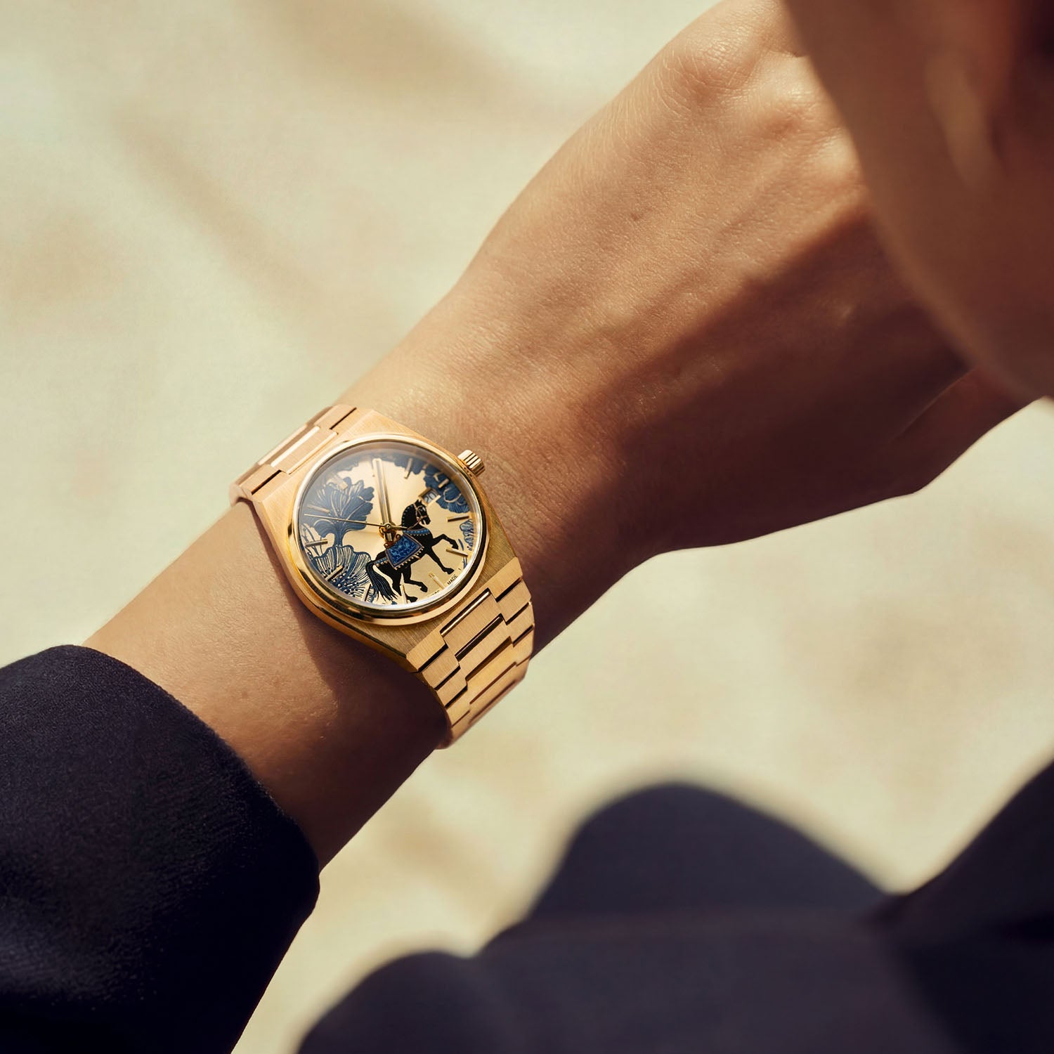 Equestrian Concept – Hand-painted bespoke timepiece featuring equestrian artwork on gold PVD-coated case